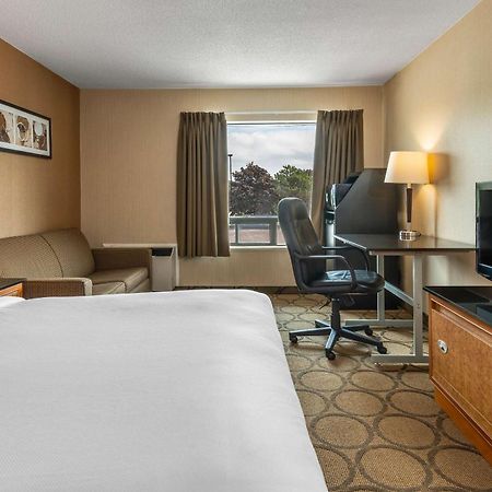 Comfort Inn Belleville Exterior photo