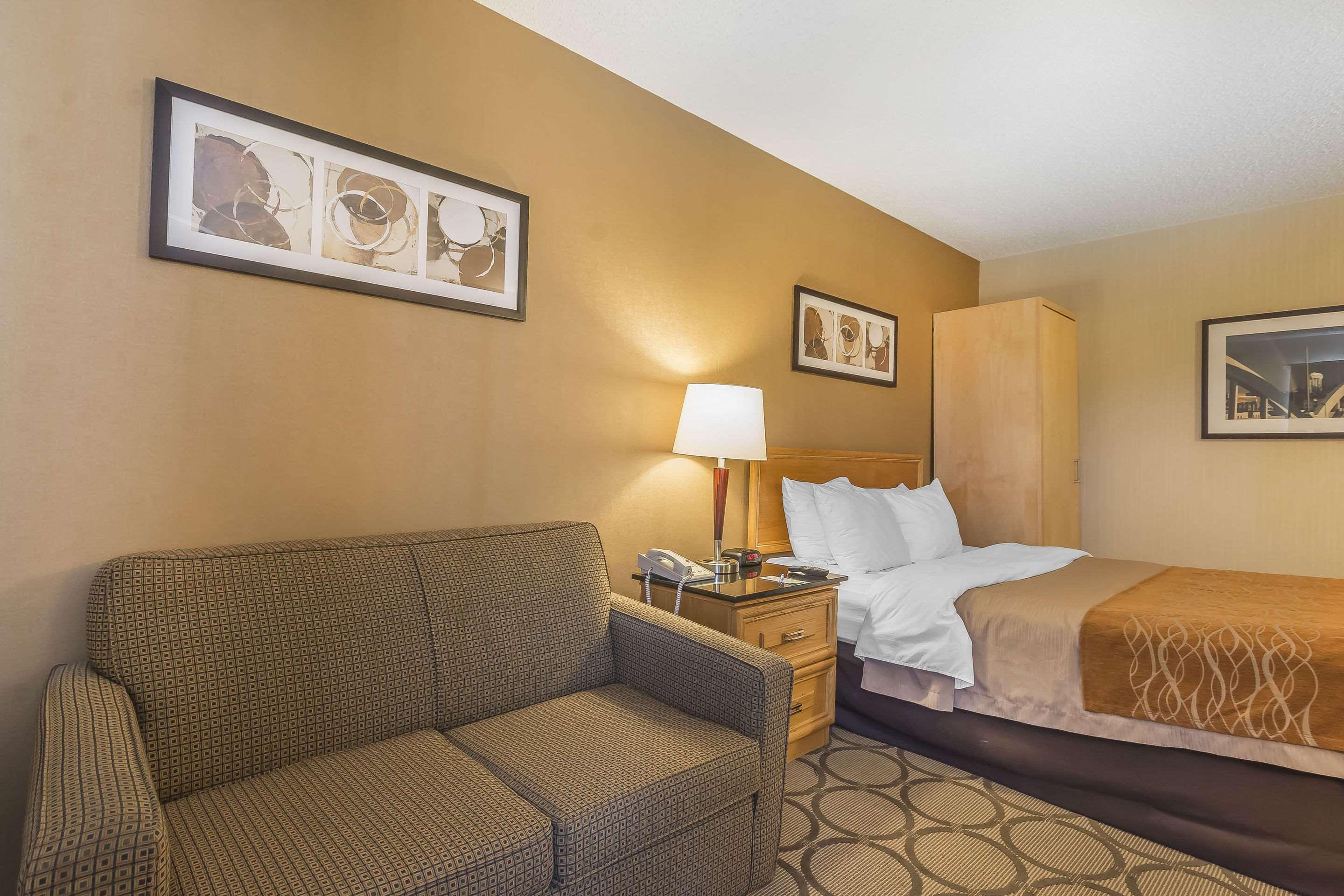 Comfort Inn Belleville Exterior photo