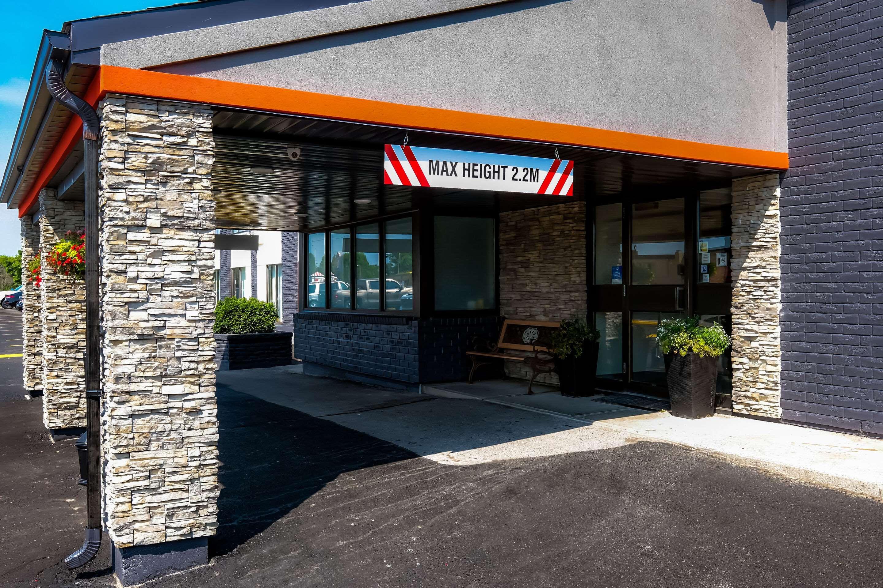 Comfort Inn Belleville Exterior photo