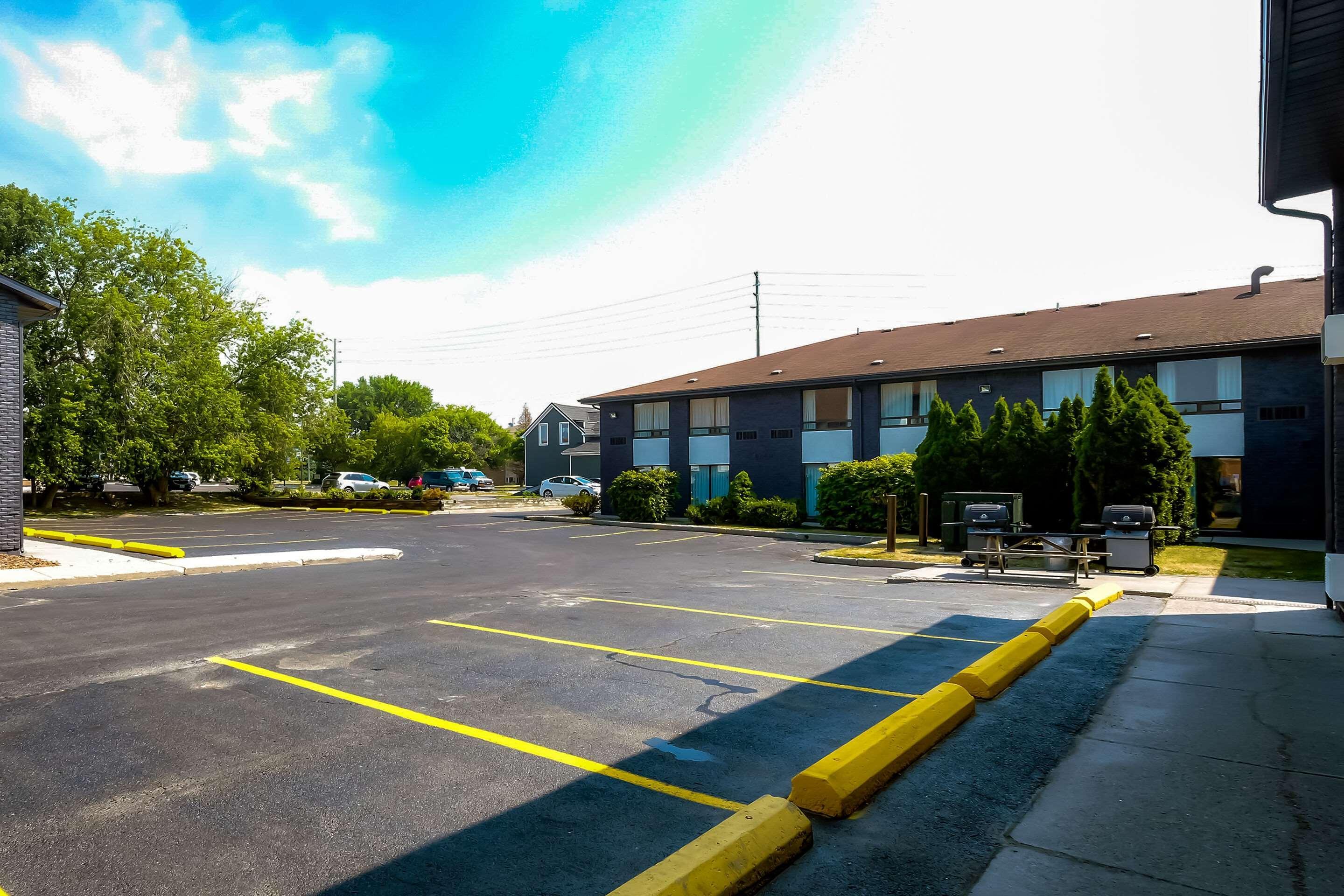 Comfort Inn Belleville Exterior photo