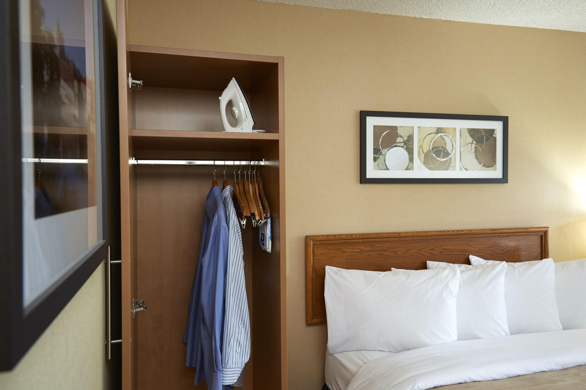 Comfort Inn Belleville Exterior photo