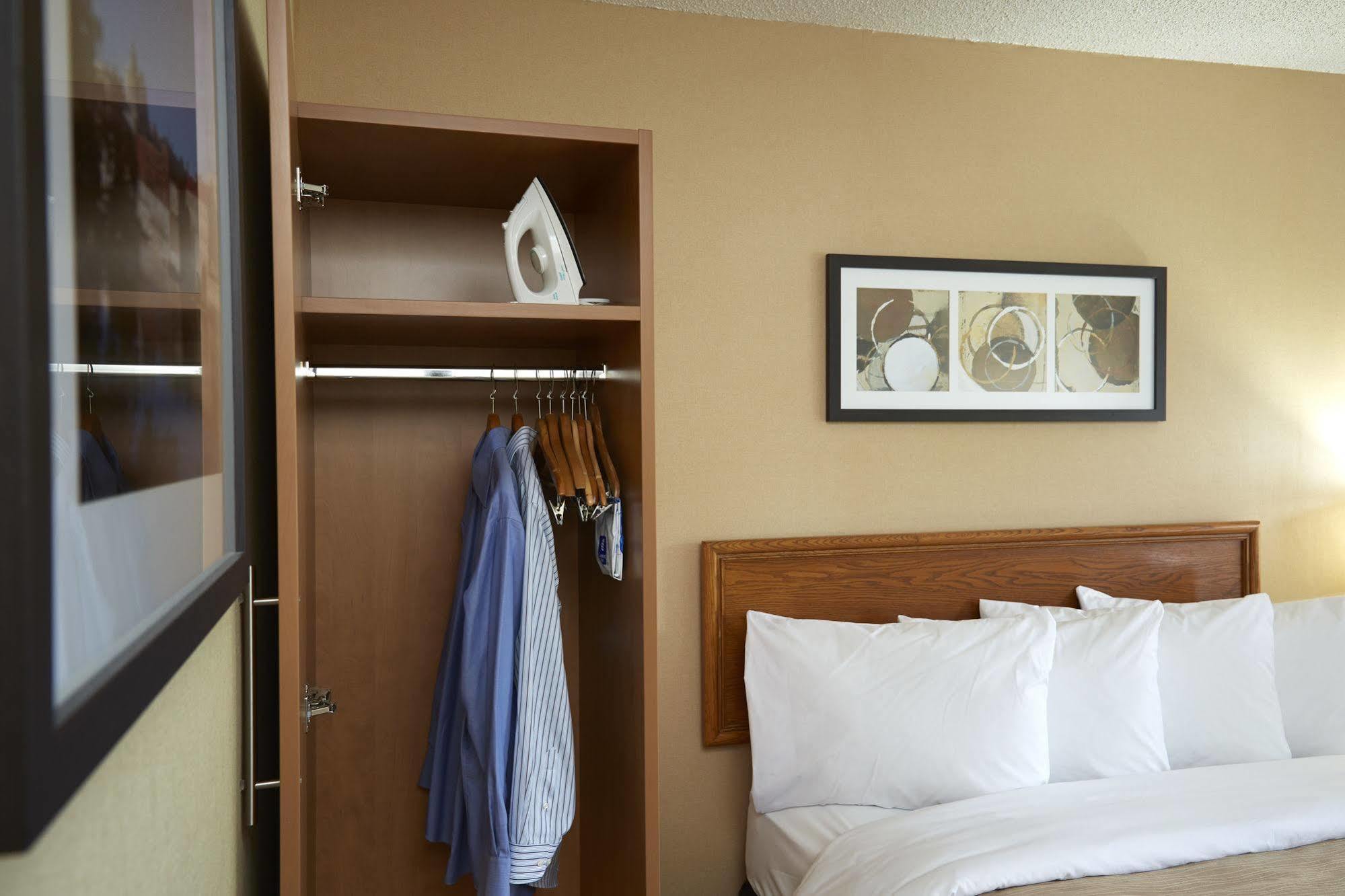 Comfort Inn Belleville Exterior photo