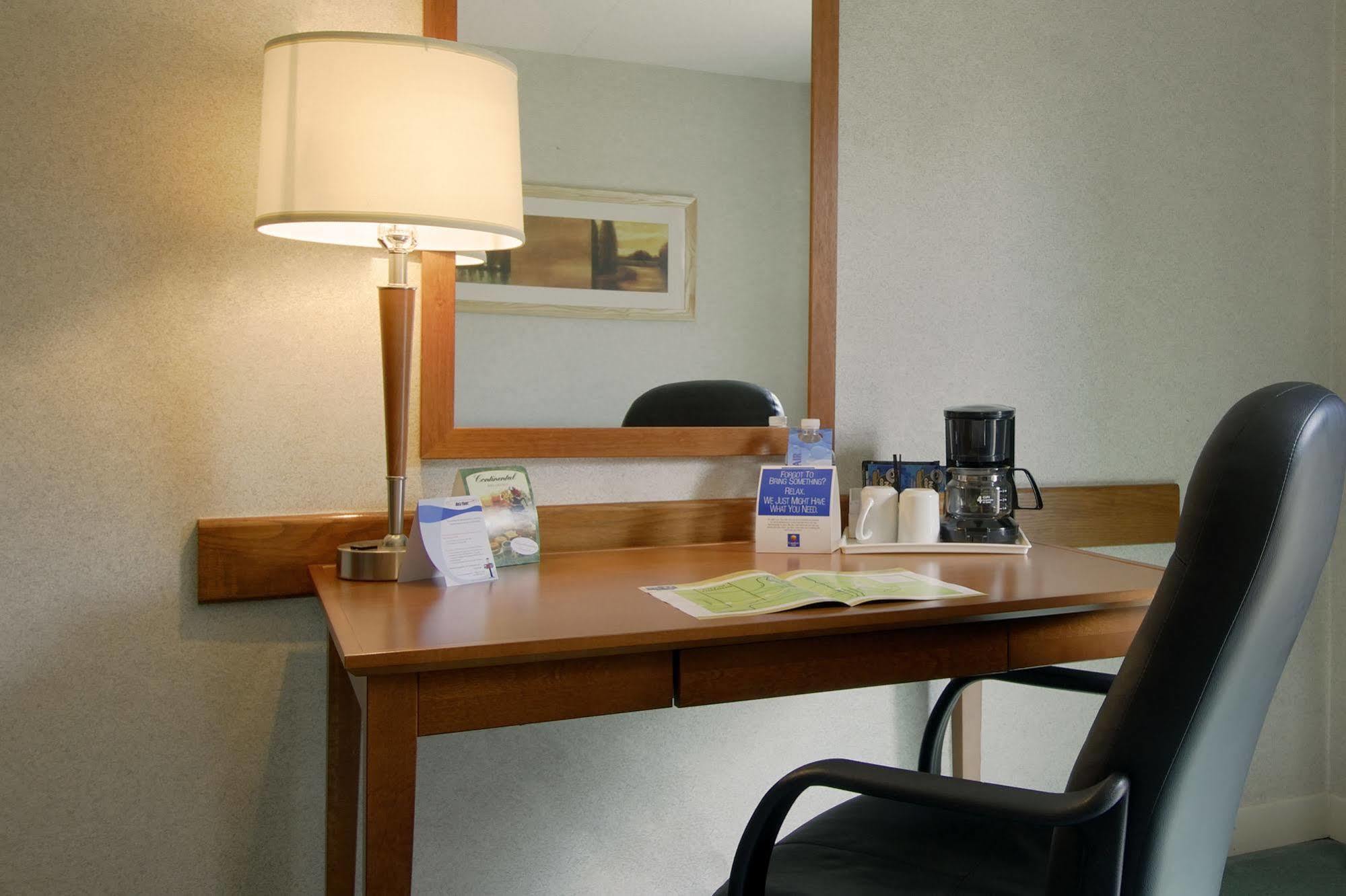 Comfort Inn Belleville Exterior photo