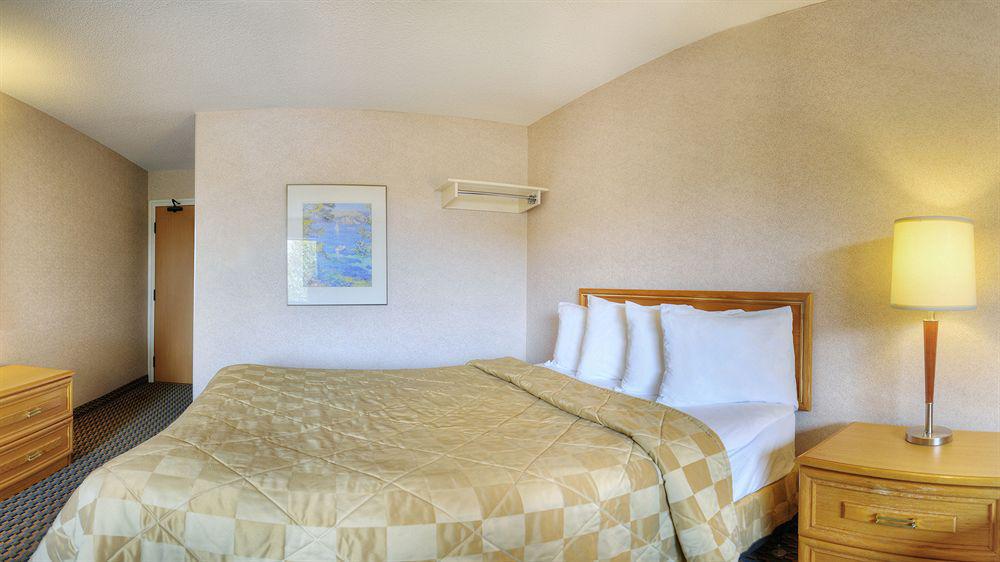 Comfort Inn Belleville Exterior photo